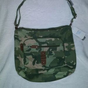 Time and Tru Anita Camo Camouflage Belt Buckle 3 C